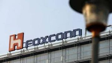 فوكسكون تسجل 67.7 مليار دولار إيرادات في الربع الثالث فوكسكون تسجل 67.7 مليار دولار إيرادات في الربع الثالث