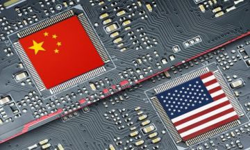 هيئة الاتصالات الأمريكية تفرض قيودا على معدات الشركات الصينية