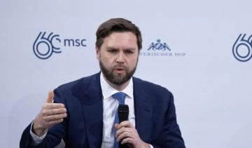 واشنطن تؤكد صمود وقف إطلاق النار في غزة.. فانس : الهدنة صامدة رغم المناوشات وتفتح باب العودة للمفاوضات واشنطن تؤكد صمود وقف إطلاق النار في غزة.. فانس : الهدنة صامدة رغم المناوشات وتفتح باب العودة للمفاوضات