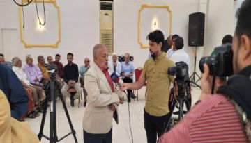 رئيس نقابة الصحفيين الجنوبيين يشارك في فعالية تكريم المناضل أحمد يوسف النهاري بعدن رئيس نقابة الصحفيين الجنوبيين يشارك في فعالية تكريم المناضل أحمد يوسف النهاري بعدن