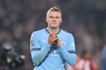 هالاند يفوز بجائز أفضل لاعب بالدوري الإنجليزي في سبتمبر