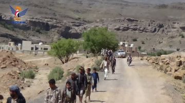 مسيران راجلان بمديرية الطيال في محافظة صنعاء بالذكرى الثانية لعملية طوفان الأقصى