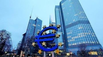 أوروبا تعد خطة لتقليل اعتمادها على الصين بالمواد الحيوية أوروبا تعد خطة لتقليل اعتمادها على الصين بالمواد الحيوية