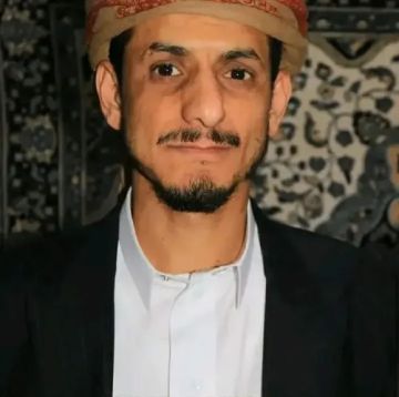 على رأسهم الشيخ الحشار.. مليشيا الحوثي تنقل مجموعة من مختطفي سبتمبر بعمران إلى سجن سري