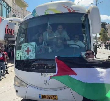 إعلام الأسرى الفلسطينيين: تحرير 250 أسيرا من أصحاب المؤبدات والأحكام العالية و1718 أسيرا من قطاع غزة