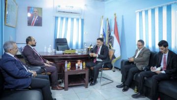 أمين عام الانتقالي يتفقد أقسام مستشفى عبود العسكري أمين عام الانتقالي يتفقد أقسام مستشفى عبود العسكري