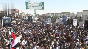 الجوف تشهد أكثر من 50 مسيرة حاشدة تتويجا لعامين من التضامن والتضحية مع الشعب الفلسطيني الجوف تشهد أكثر من 50 مسيرة حاشدة تتويجا لعامين من التضامن والتضحية مع الشعب الفلسطيني