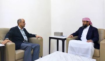 المحرمي يلتقي رئيس الوزراء ويؤكد دعم مجلس القيادة للإصلاحات الاقتصادية والخدمية