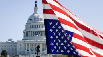 الولايات المتحدة وبريطانيا تجليان موظفيهما غير الأساسيين من مالي الولايات المتحدة وبريطانيا تجليان موظفيهما غير الأساسيين من مالي