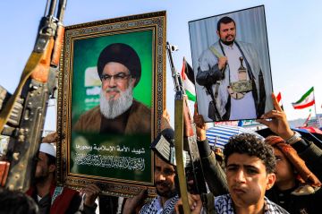 زعيم الحوثيين يستعرض قوته ويتوجس من مرحلة ما بعد غزة زعيم الحوثيين يستعرض قوته ويتوجس من مرحلة ما بعد غزة