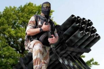 سرايا القدس: التحية لليمنيين الذين حاصروا الاحتلال وهم معنا حتى اللحظة التي يودعون فيها قائد أركانهم سرايا القدس: التحية لليمنيين الذين حاصروا الاحتلال وهم معنا حتى اللحظة التي يودعون فيها قائد أركانهم