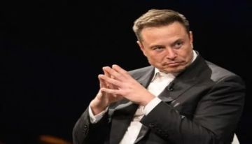 إيلون ماسك يهدد بالانسحاب من تيسلا إذا رفض المساهمون حزمة رواتبه التريليونية إيلون ماسك يهدد بالانسحاب من تيسلا إذا رفض المساهمون حزمة رواتبه التريليونية