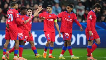 باريس يفترس ليفركوزن بسباعية في دوري أبطال أوروبا باريس يفترس ليفركوزن بسباعية في دوري أبطال أوروبا