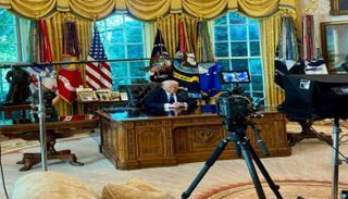 ترامب: حماس مستعدة لسلام دائم وعلى إسرائيل وقف قصف غزة فورا