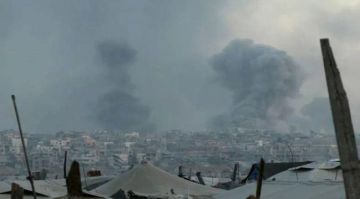 غارة إسرائيلية تستهدف مركبة في النصيرات وتصيب 4 فلسطينيين غارة إسرائيلية تستهدف مركبة في النصيرات وتصيب 4 فلسطينيين