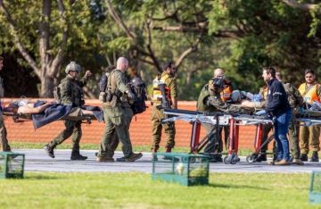 إصابة 12 جنديا جراء حادث عملياتي قرب الحدود مع غزة إصابة 12 جنديا جراء حادث عملياتي قرب الحدود مع غزة