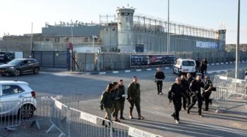 تحذيرات من سياسة القتل البطيء بحق الأسرى الفلسطينيين تحذيرات من سياسة القتل البطيء بحق الأسرى الفلسطينيين
