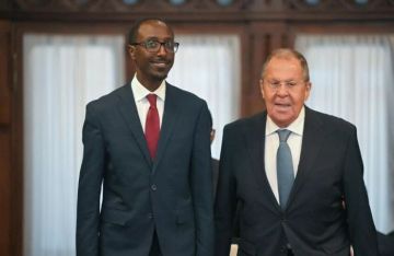 وزير الخارجية الإثيوبي يبحث تسريع التعاون النووي مع نظيره الروسي وزير الخارجية الإثيوبي يبحث تسريع التعاون النووي مع نظيره الروسي