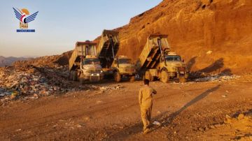 إتلاف 55 طنا مواد غذائية منتهية في أمانة العاصمة إتلاف 55 طنا مواد غذائية منتهية في أمانة العاصمة