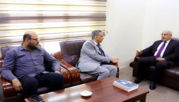 الكثيري يؤكد دعم الانتقالي الكامل لتعزيز اللامركزية وتمكين السلطات المحلية من صلاحياتها