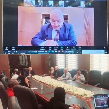 الوزير الوالي يوجه باستكمال تنفيذ 17 ألف وظيفة معتمدة خلال اجتماع عبر الزوم مع مدراء الخدمة المدنية في المحافظات