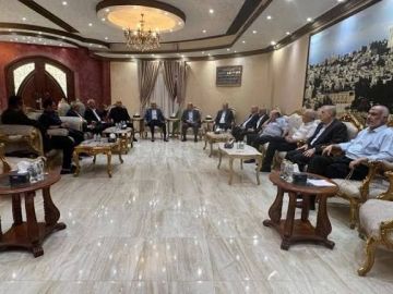 الفصائل الفلسطينية تتفق على تسليم إدارة قطاع غزة إلى لجنة فلسطينية مؤقتة من المستقلين التكنوقراط  الفصائل الفلسطينية تتفق على تسليم إدارة قطاع غزة إلى لجنة فلسطينية مؤقتة من المستقلين التكنوقراط