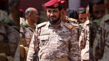 ما مصيره؟.. محاولة اغتيال العميد عدنان رزيق قائد اللواء الخامس حرس رئاسي في تعز ما مصيره؟.. محاولة اغتيال العميد عدنان رزيق قائد اللواء الخامس حرس رئاسي في تعز