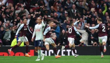 أستون فيلا يواصل صحوته بنقاط توتنهام