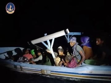 باب المندب: ضبط دفعة جديدة من المهاجرين غير الشرعيين من القرن الأفريقي باب المندب: ضبط دفعة جديدة من المهاجرين غير الشرعيين من القرن الأفريقي