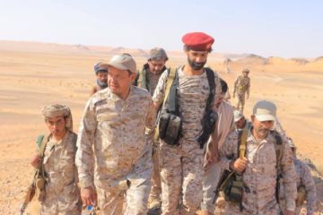قائد عسكري يحث على تكثيف الجهود لتأمين الطريق الصحراوي في الجوف قائد عسكري يحث على تكثيف الجهود لتأمين الطريق الصحراوي في الجوف