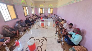 لقاء قبلي بشبوة لقبيلة آل ذييب الحميرية للاصطفاف الوطني خلف السلطة المحلية لتوحيد الجهود خدمة للمحافظة لقاء قبلي بشبوة لقبيلة آل ذييب الحميرية للاصطفاف الوطني خلف السلطة المحلية لتوحيد الجهود خدمة للمحافظة