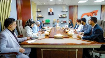 محافظ عدن يبحث مع السفيرة الفرنسية سبل دعم المشاريع المستدامة والاستجابة لاحتياجات المجتمع المحلي محافظ عدن يبحث مع السفيرة الفرنسية سبل دعم المشاريع المستدامة والاستجابة لاحتياجات المجتمع المحلي