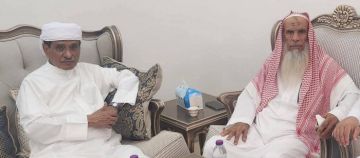 البحسني يطمئن على الحكم النهدي والشيخ باوزير البحسني يطمئن على الحكم النهدي والشيخ باوزير