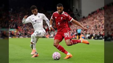 نتيجة وملخص مباراة ليفربول ضد مانشستر يونايتد في قمة الدوري الإنجليزي نتيجة وملخص مباراة ليفربول ضد مانشستر يونايتد في قمة الدوري الإنجليزي