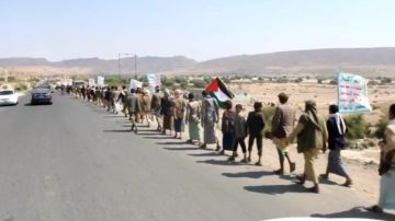 مسير وعرض لخريجي طوفان الأقصى في حوث وسفيان