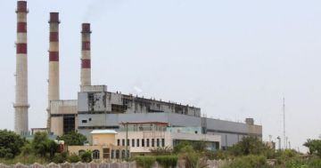 كهرباء عدن على حافة الانهيار.. تحذيرات من كارثة وشيكة تهدد العاصمة المؤقتة