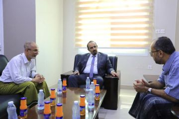 محافظ حضرموت يبحث آليات تعزيز الشراكة مع القطاع الخاص محافظ حضرموت يبحث آليات تعزيز الشراكة مع القطاع الخاص