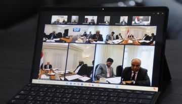 إشادة بالجهود المتفانية لمحافظ حضرموت في تنفيذ نزولات لمديريات المحافظة وتسهيل واعتماد مشاريع إشادة بالجهود المتفانية لمحافظ حضرموت في تنفيذ نزولات لمديريات المحافظة وتسهيل واعتماد مشاريع