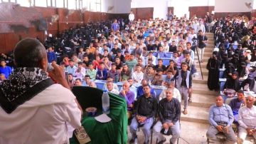 تدشين فعاليات الذكرى السنوية للشهيد في جامعة الحديدة تدشين فعاليات الذكرى السنوية للشهيد في جامعة الحديدة