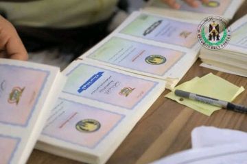 حزام طوق عدن يضبط كمية أوراق ثبوتية مزورة