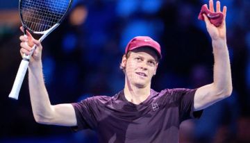 سينر يفتتح حملة فيينا بأسرع فوز في 2025 ويشعل صراع الصدارة مع ألكاراز سينر يفتتح حملة فيينا بأسرع فوز في 2025 ويشعل صراع الصدارة مع ألكاراز