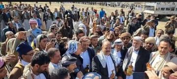  الجرموزي يصر على اتهامات خطيرة.. والزايدي يعتذر بدلا منه! هل أصبحت أعراض المحصنات سلعة في سوق صنعاء؟ 