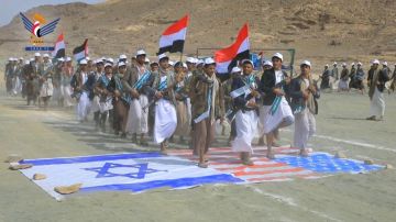 صعدة .. عرض ومناورة لخريجي دورات طوفان الأقصى في المهاذر بمديرية سحار