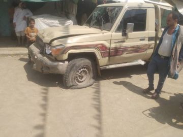 تعز : إصابة عدة أشخاص وأضرار بالمركبات بعد محاولة دهس وإطلاق نار في منطقة الشعوبة تعز : إصابة عدة أشخاص وأضرار بالمركبات بعد محاولة دهس وإطلاق نار في منطقة الشعوبة