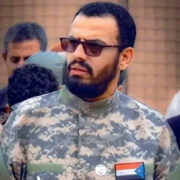 دعم صريح لابن حبريش وبن ماضي: هاني بن بريك يخالف الانتقالي ويعلن وقوفه الكامل مع حضرموت   دعم صريح لابن حبريش وبن ماضي: هاني بن بريك يخالف الانتقالي ويعلن وقوفه الكامل مع حضرموت