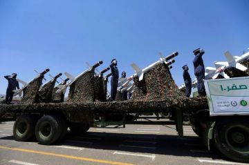 صحيفة: جهود وقف الحرب في غزة ترفع الغطاء عن الحوثيين