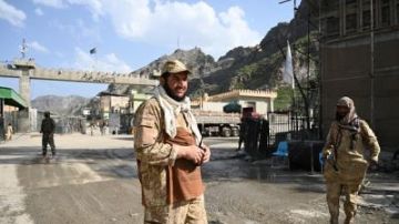 باكستان وأفغانستان تعلنان توصلهما لاتفاق وقف إطلاق النار لمدة 48 ساعة