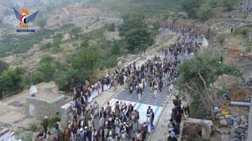 عرض شعبي ومسيرات في حجة بالذكرى الثانية لعملية طوفان الأقصى