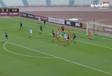 فيديو.. هدف مذهل بـالكعب وتاريخي