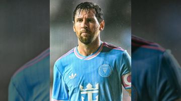 فيديو.. ميسي يقود إنتر ميامي لانتصار ساحق على نيو إنغلاند بهاتريك أسيست فيديو.. ميسي يقود إنتر ميامي لانتصار ساحق على نيو إنغلاند بهاتريك أسيست